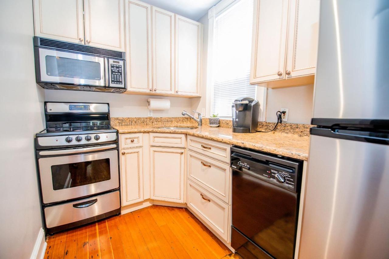 Downtown Annapolis King George 1St Floor Hideaway Apartment Exterior foto